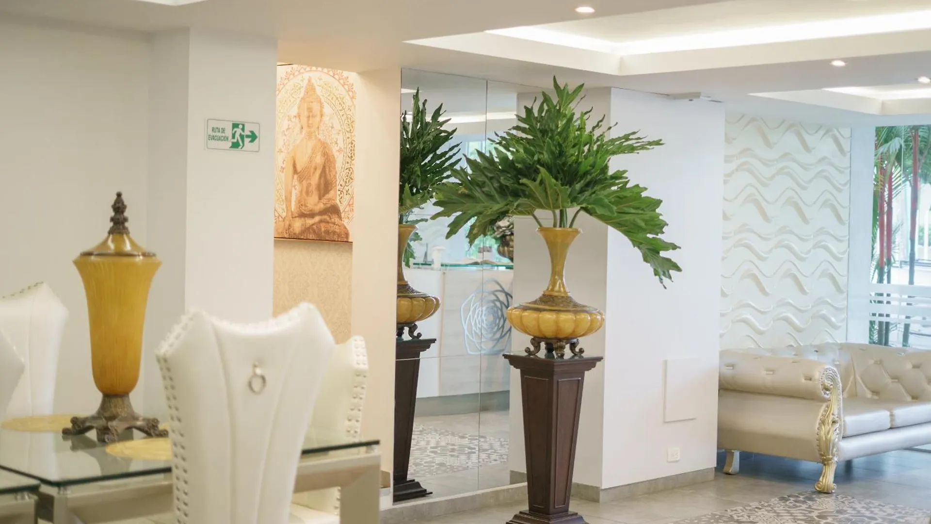 Recovery House By Zenya Host Cali Hotel