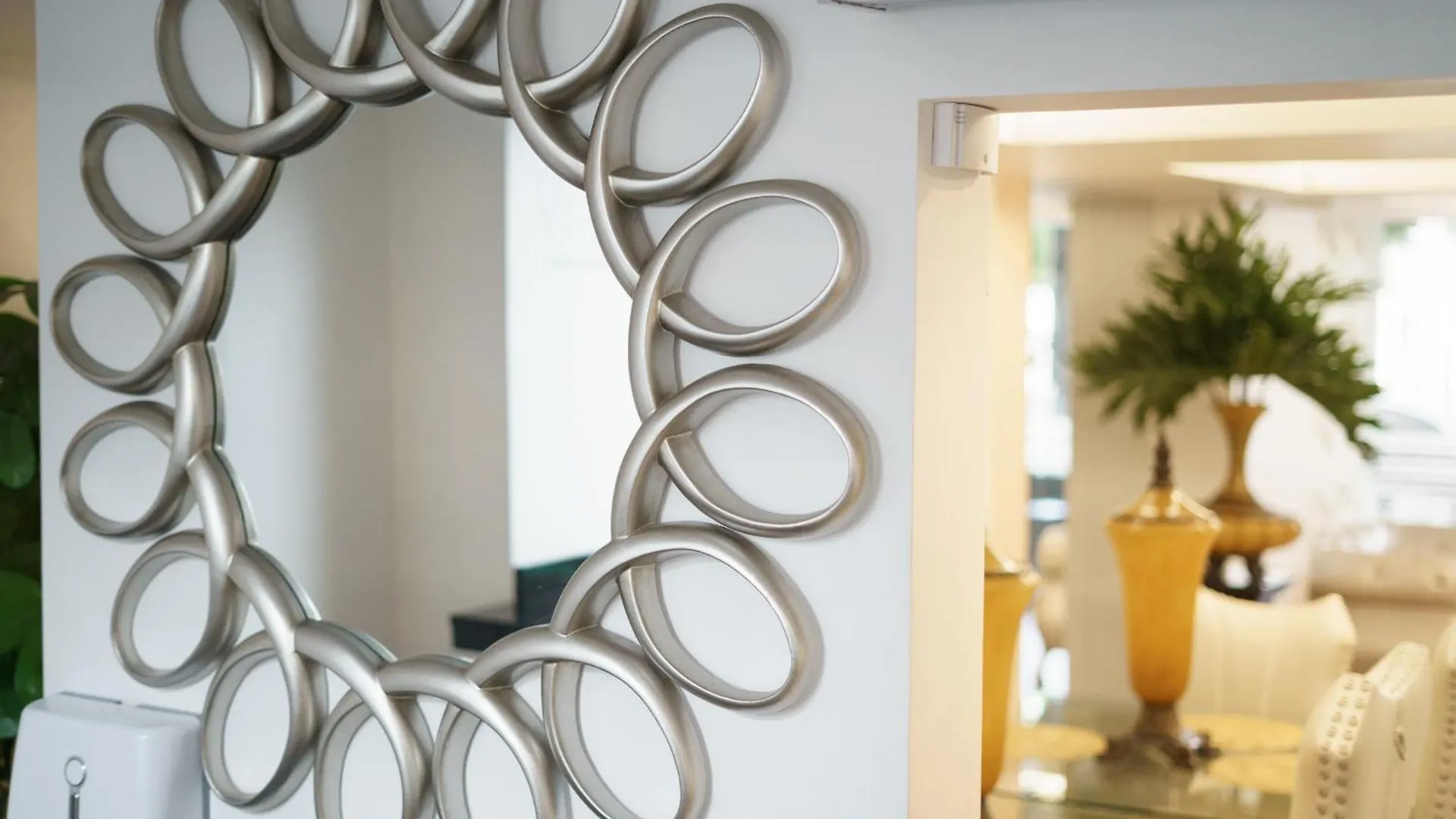 Hotel Recovery House By Zenya Host Cali